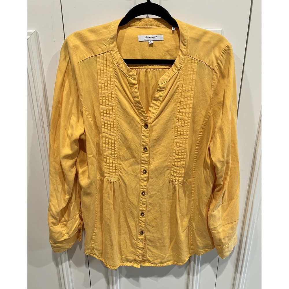 Foxcroft Women's Yellow Relaxed Button Up Shirt Size 16 Tencel Pintuck Spring